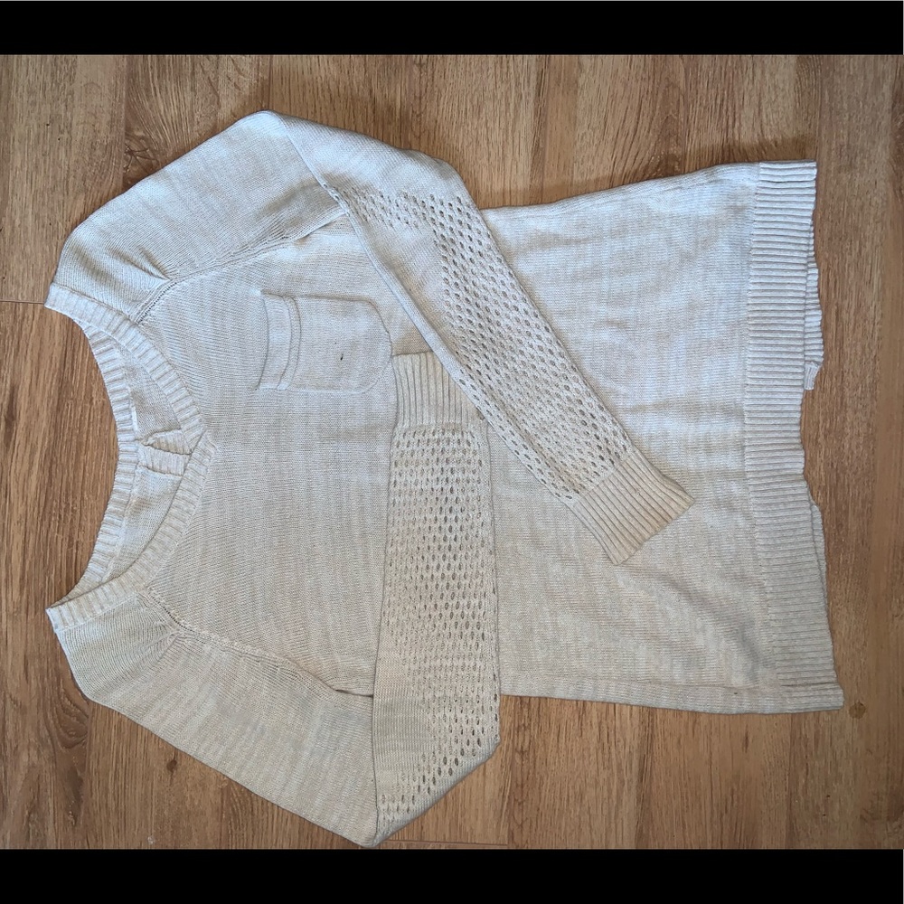 Ivivva size 14 Knit Open Back Sweater